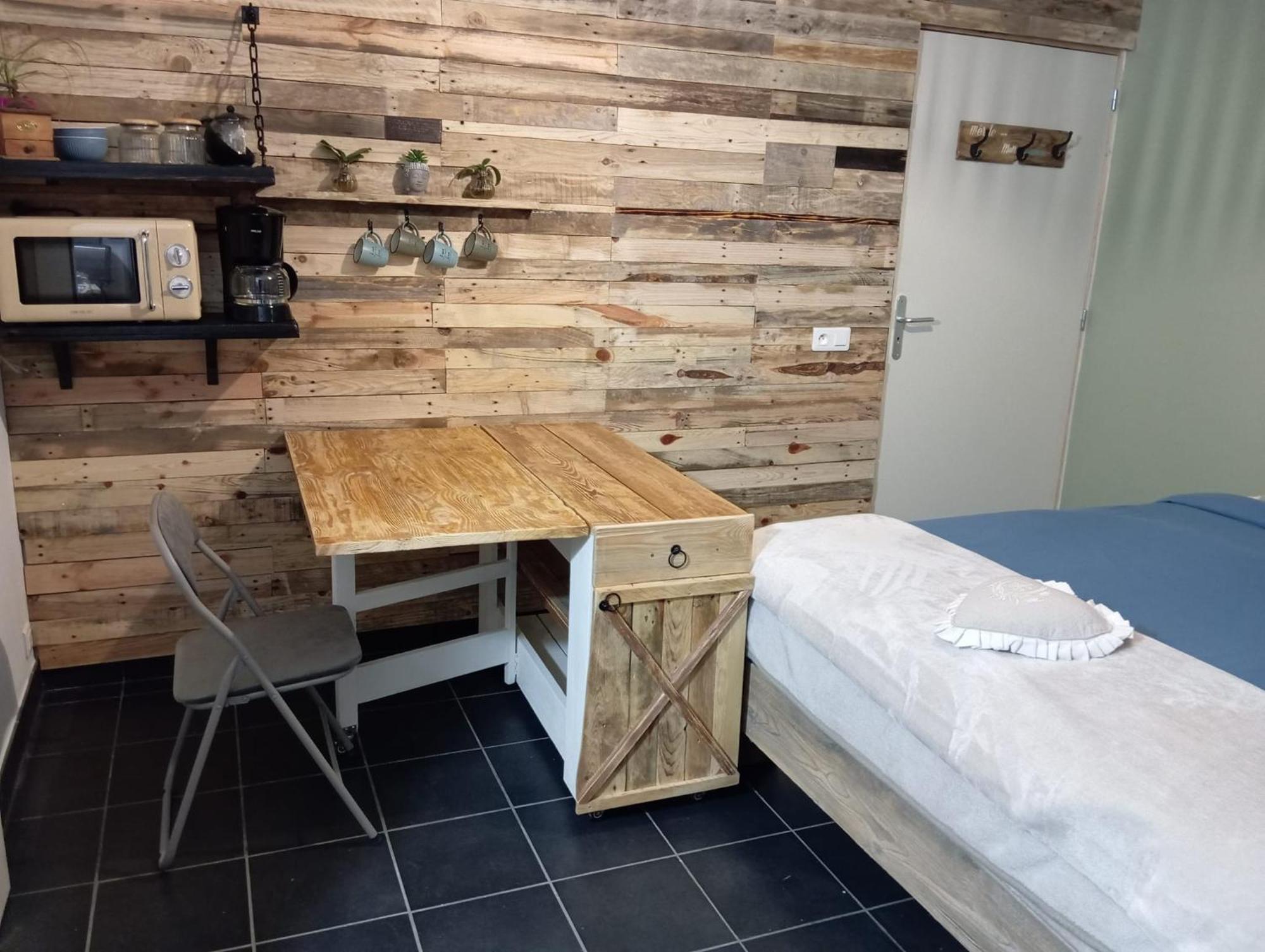 La Guitoune Bed & Breakfast *